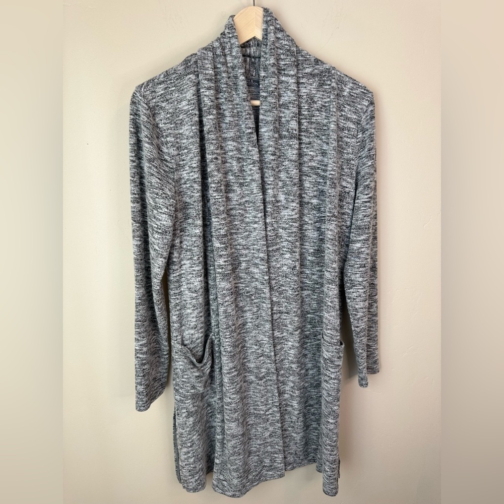 89th & Madison Gray Knit Open Front Cardigan - Size Small - 20” P2P